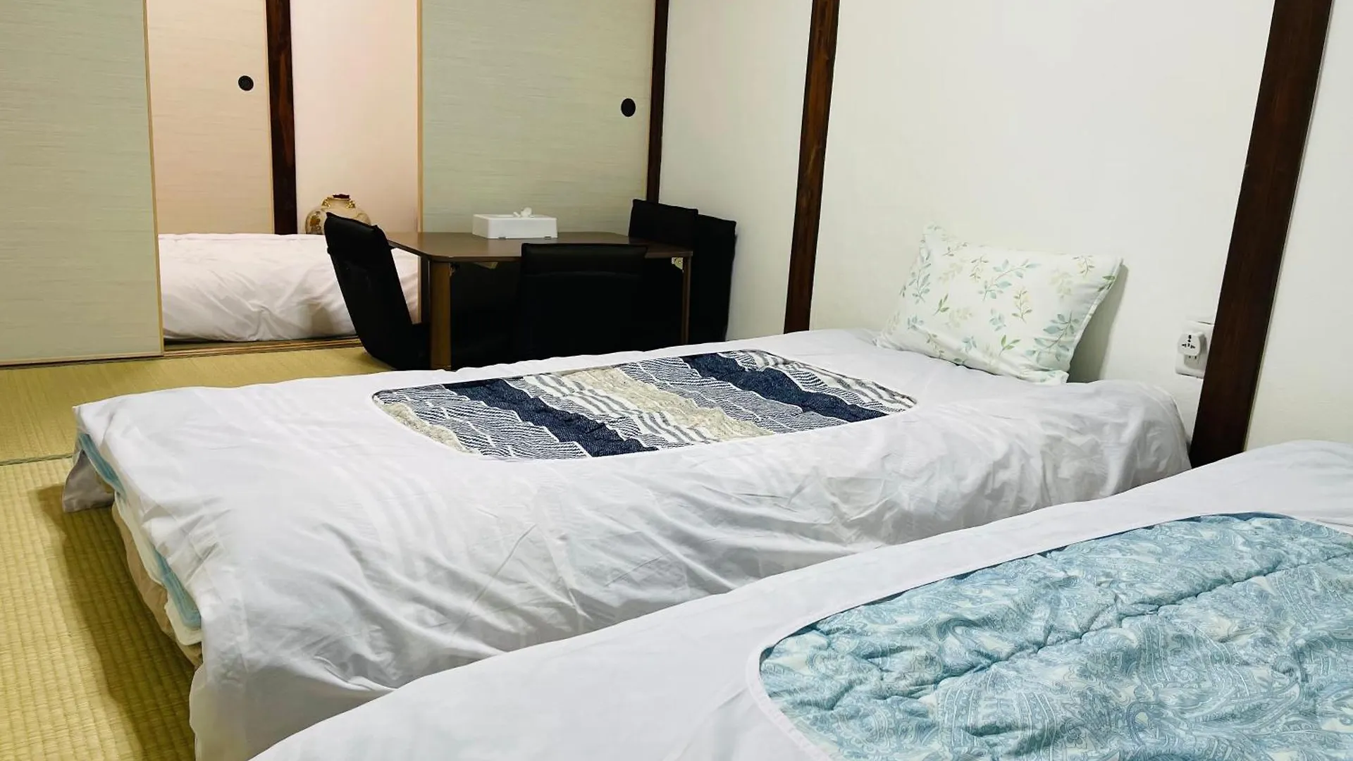 Villa 難波心斎橋10Minutes民宿2号室 Osaka